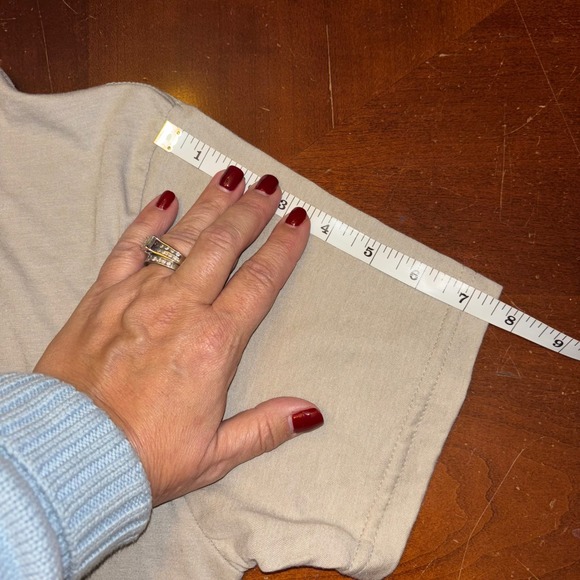 Kentucky Derby Horse Racing | Graphic T Shirt | Size Small | Gildan | Crewneck - Picture 10 of 10